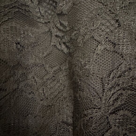 Women’s Cocktail Black Dress with Lace, Size 7 - Picture 3 of 5